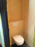 Afwerking toilet